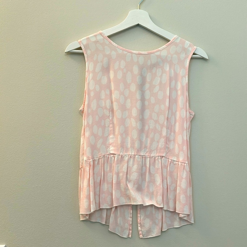 Pink top